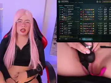 Chaturbate Free Live Porn of lilapop__