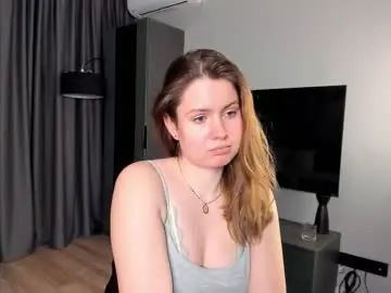 Chaturbate Sex Cam of hillaryaveles