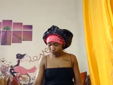 Chaturbate Live Sex Cam of saucy_angels