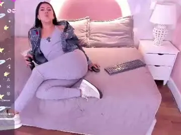 Chaturbate Sex Cam of isabella__milf