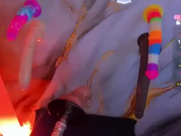 Chaturbate Live Sex of hinata_dolly