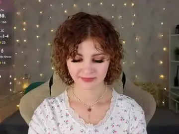 Chaturbate Live Sex Cam of kira_fluffy