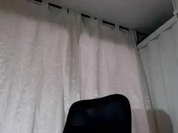 Chaturbate Live Sex Cam of katherinepeti