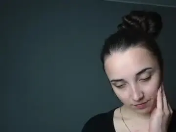 Chaturbate Live Sex Cam of olivia_oliv