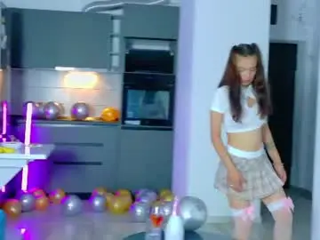 Chaturbate Best live sex cam show of yve_