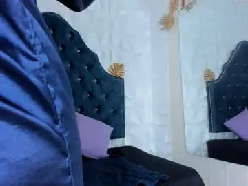 Chaturbate Free Porn Cam of _mia_milf_