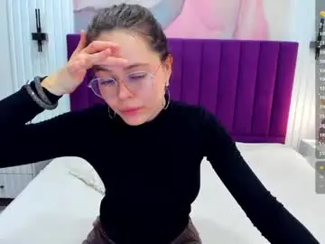Chaturbate Live Sex Cam of kelly_cuutie