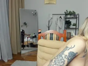 Chaturbate Free Porn Cam of glossybabe_