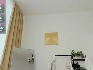 Chaturbate Sex Cam of glossybabe_