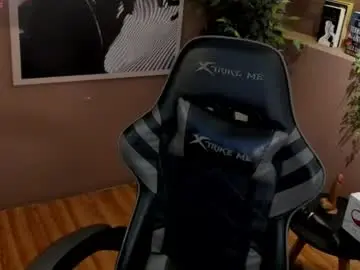 Chaturbate Live Porn of skyylee_