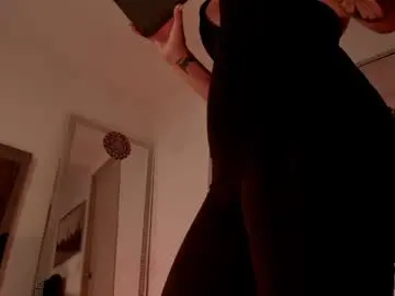 Chaturbate Free Live Porn of daila_jonnes
