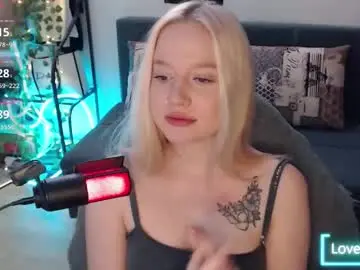 Chaturbate Live Sex Cam of katerinaxvold