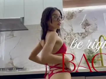Chaturbate Free Porn Cam of ellie_apex