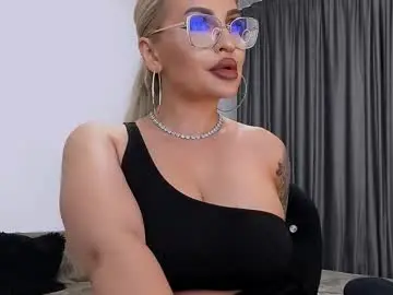 Chaturbate Watch Live Sex Cams of lovelyblondyxxx