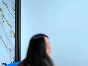 Chaturbate Sex Cam of nina_vixen_hh