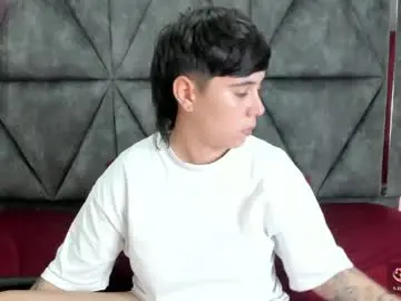 Chaturbate Live Sex Cam of abbysmiitth_