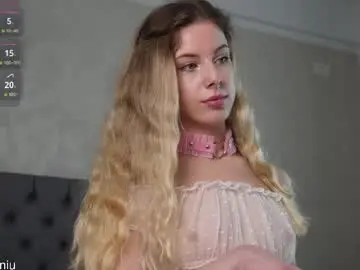 Chaturbate Nude Webcam of evymiuu