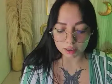 Chaturbate Best live sex cam show of lexie_s