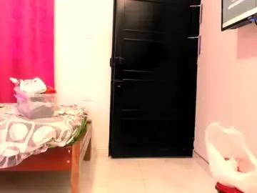 Chaturbate Free Porn Cam of analdeepalejandra18