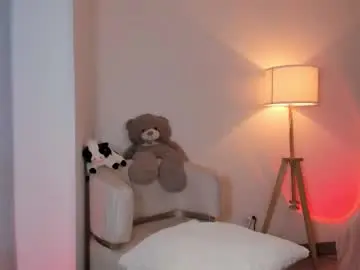 Chaturbate Free Live Porn of bellamia_