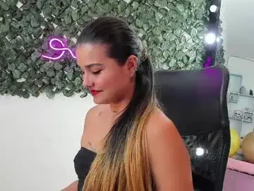 Chaturbate Watch Live Sex Cams of destinyhills_