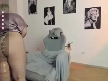 Chaturbate Best live sex cam show of elly_blondy