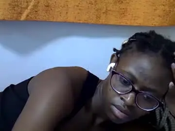 Chaturbate Live Sex Cam of sweet_zarah