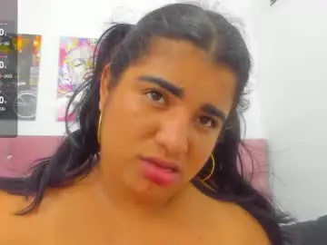 Chaturbate Live Sex Cam of scarlett_sex_20