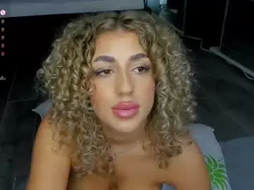 Chaturbate Live Porn of curlyanto