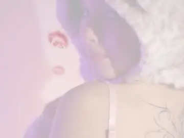 Chaturbate Adult Webcams of little_vel