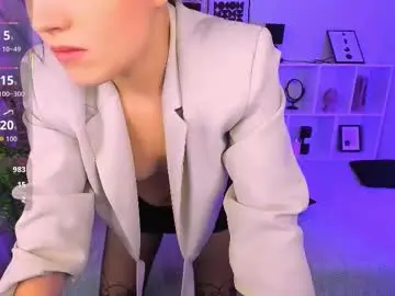 Chaturbate Nude Webcam of rowenmoon