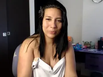 Chaturbate Live Sex Cam of gaby_bluexx