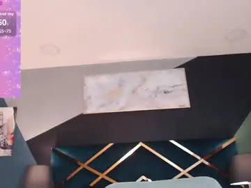 Chaturbate Live Porn of luciegh_