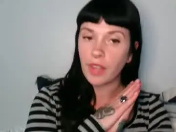 Chaturbate Free Porn Cam of marcelinealtaria