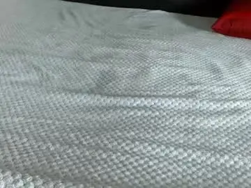 Chaturbate Nude Webcam of marellasexhot20
