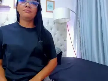 Chaturbate Live Sex Cam of michell_montoya