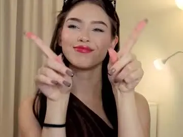 Chaturbate Adult Video Chat of slyshypie