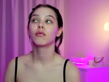 Chaturbate Sex Cam of slyshypie