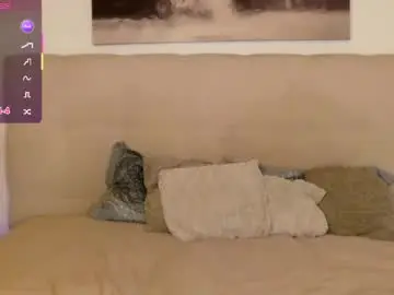 Chaturbate Best live sex cam show of petersemily