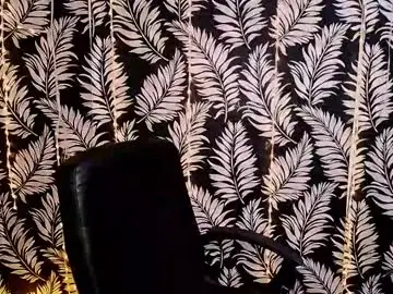 Chaturbate Sex Chat of oliviaoskar_