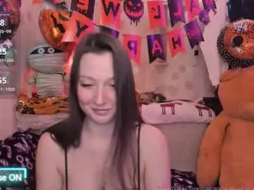 Chaturbate Watch Live Sex Cams of lilly_black888