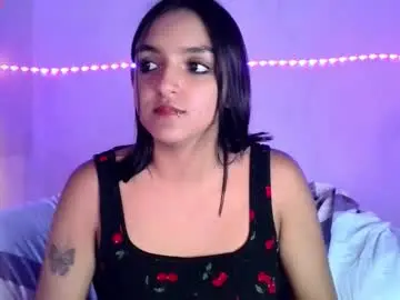 Chaturbate Free Live Porn of ari_20_