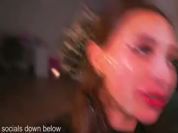 Chaturbate Best live sex cam show of karolinedeep_love