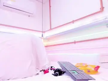 Chaturbate Adult Video Chat of maralinette22