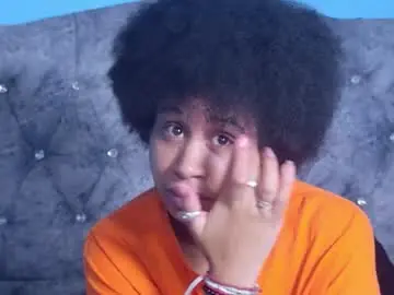 Chaturbate Live Sex Cam of rachelannxd