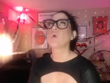 Chaturbate Sex Cam of milf_lacey
