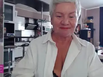 Chaturbate Live Sex Cam of roxana_brooks