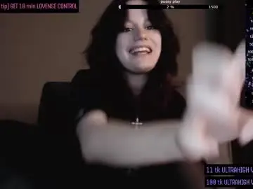 Chaturbate Free Live Porn of darcyie1ove