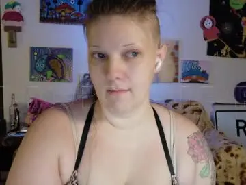 Chaturbate Live Sex Cam of smokihippi