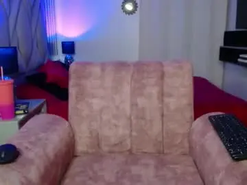 Chaturbate Best live sex cam show of cristalbeautiful1